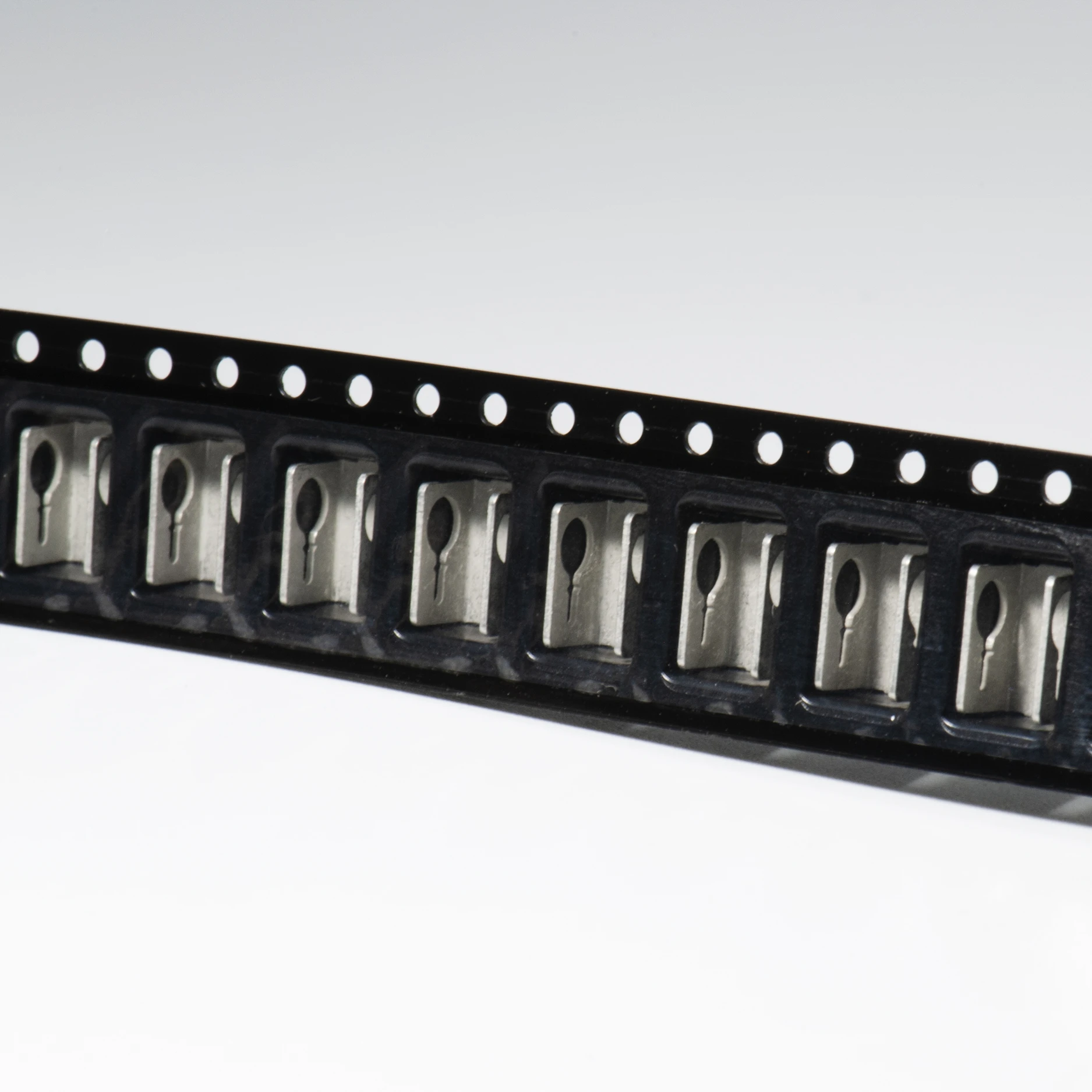 Horizontal Insulation Displacement Connector (IDC)