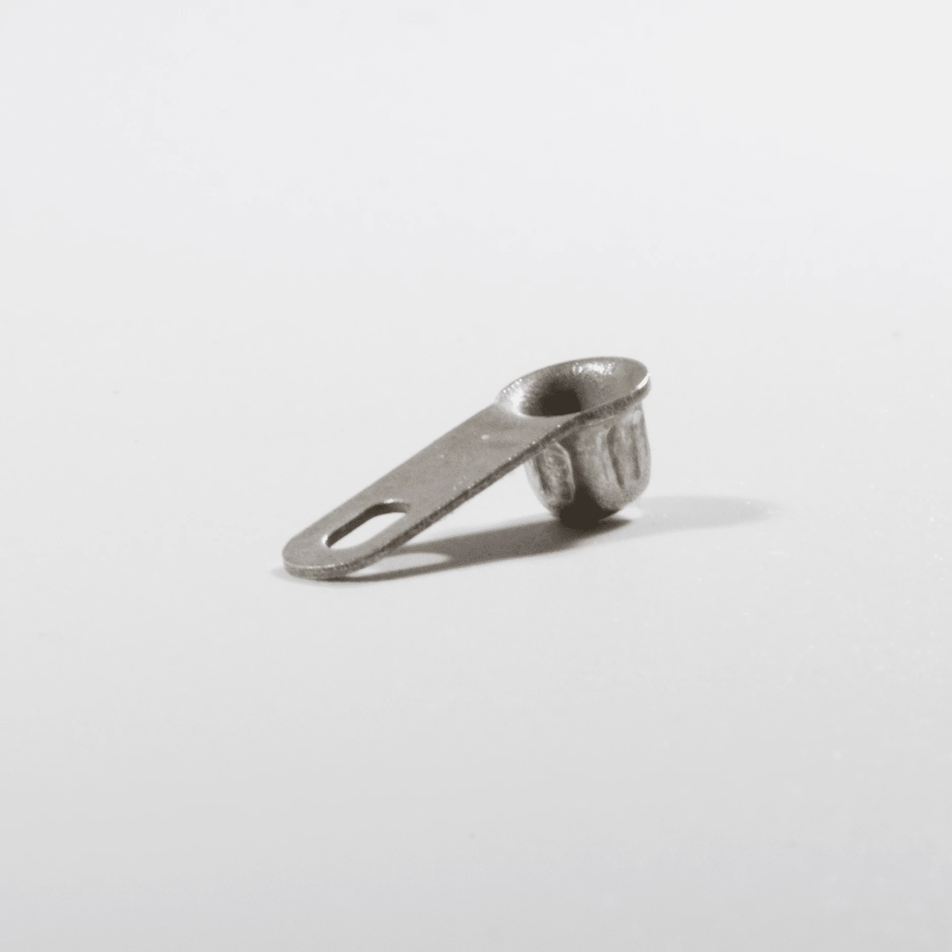 .125″ Square Eyelet