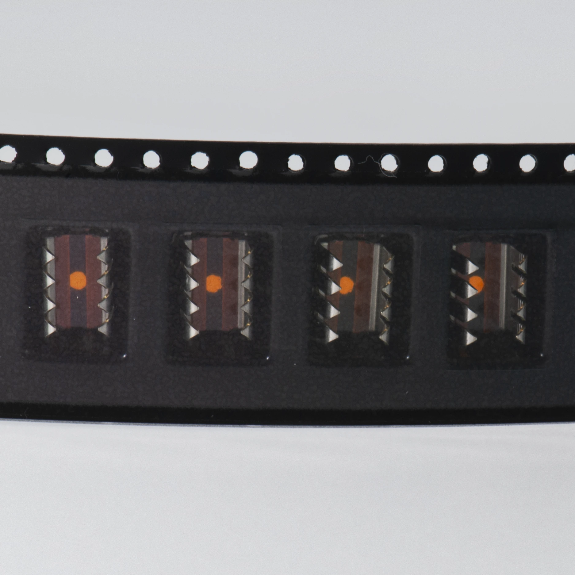 For .100″-.200″ Paired #18 AWG